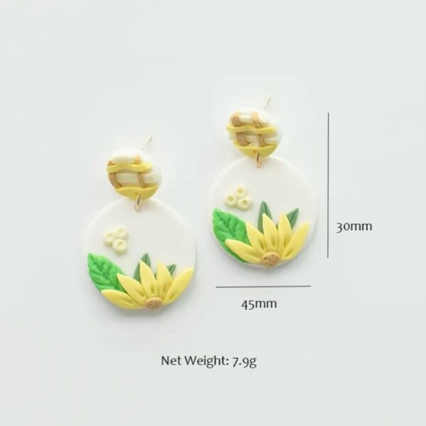 Sunflower clay earrings - Image 2