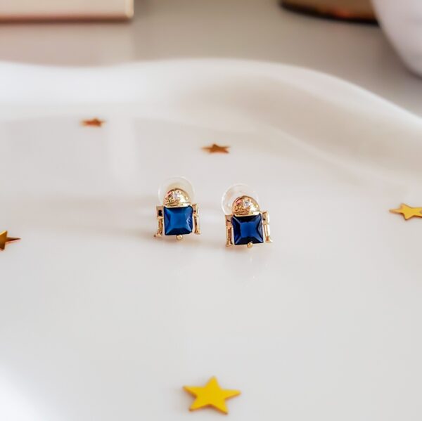 R2-D2 stud Earrings